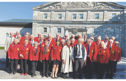 Members of the Club de Curling du Gouverneur Général at Rideau Hall, Ottawa. Photo courtesy of the Club de Curling de Buckingham.